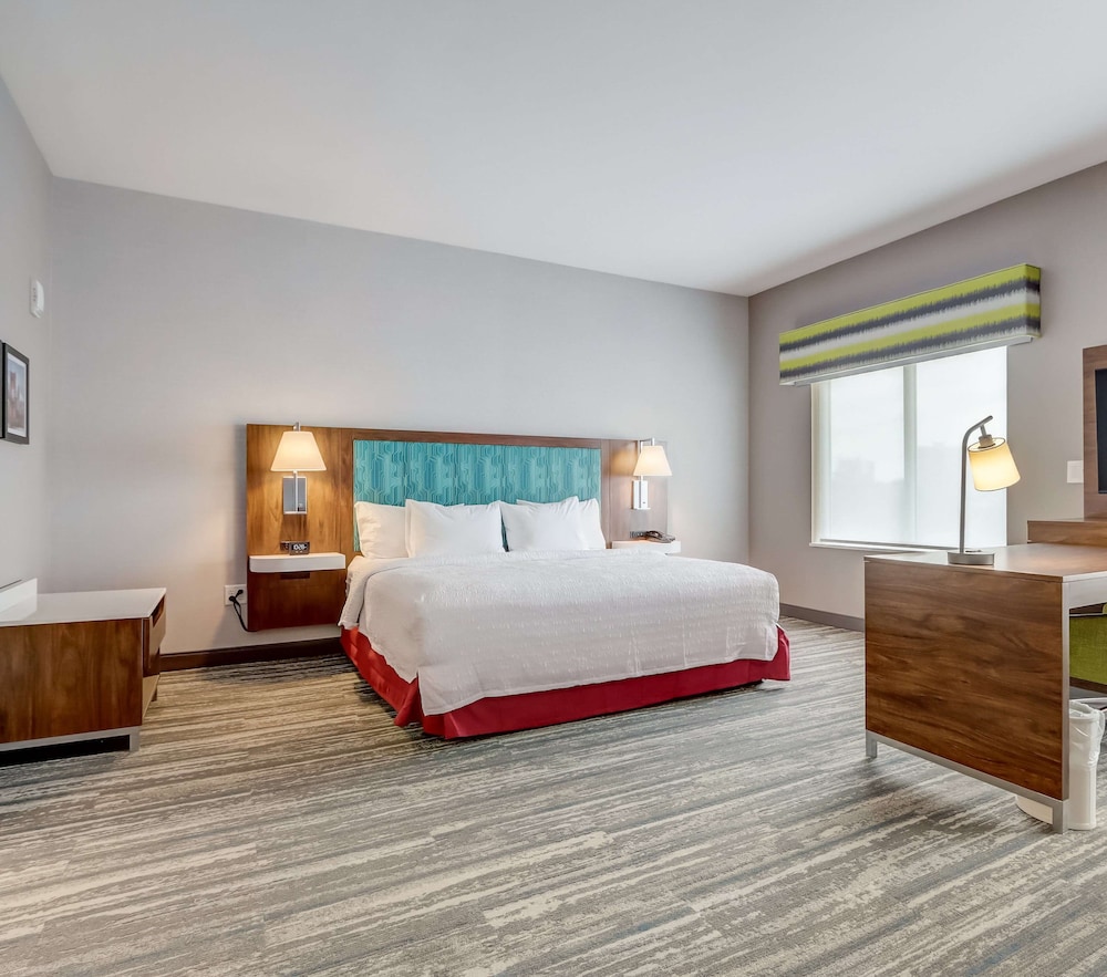 hampton inn and suites cincinnati midtown rookwood