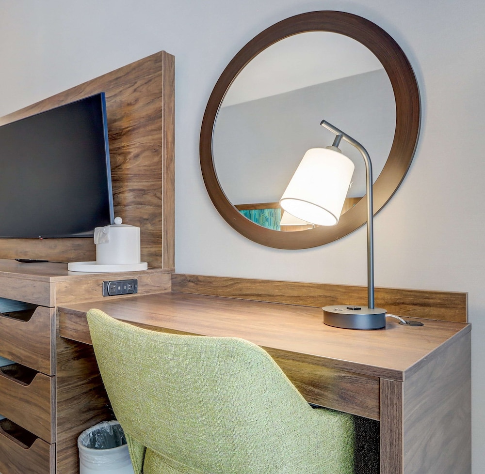 hampton inn and suites cincinnati midtown rookwood