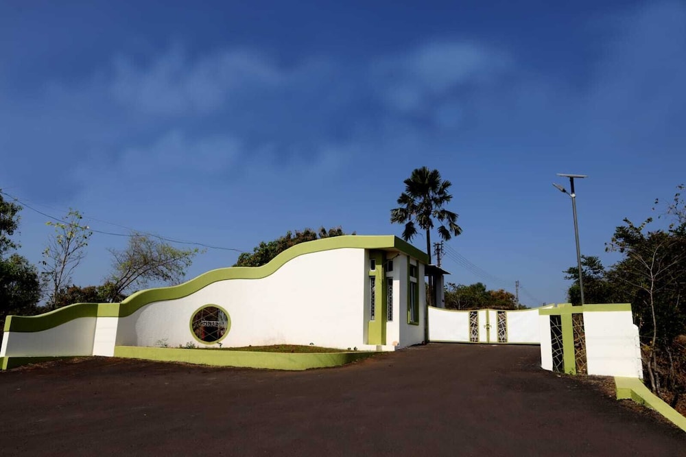 seawind at kokanwadi resort