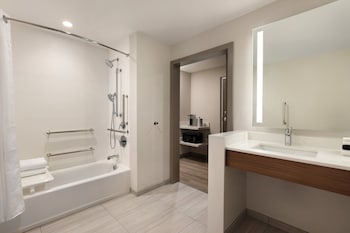 holiday inn express cape canaveral an ihg hotel