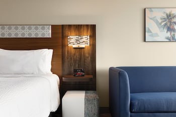 holiday inn express cape canaveral an ihg hotel