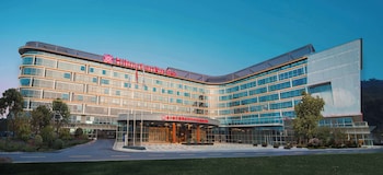 hilton garden inn huzhou high speed railway station