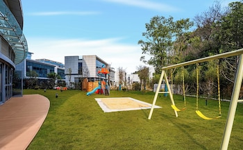 hilton garden inn huzhou high speed railway station