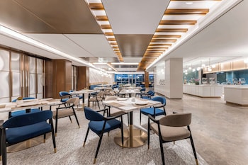 hilton garden inn huzhou high speed railway station