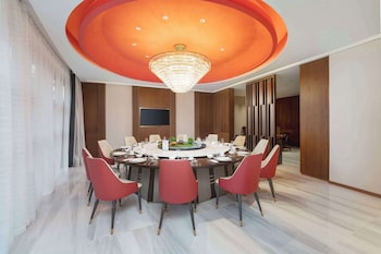 hilton garden inn huzhou high speed railway station