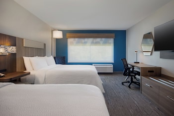 holiday inn express and suites muskegon grand haven