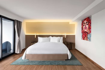 dolce by wyndham hollywood