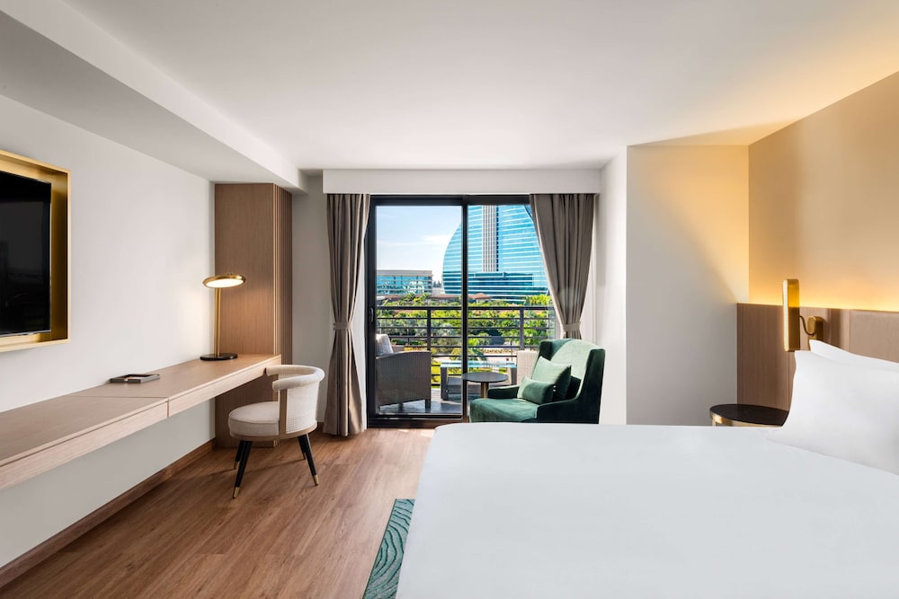 dolce by wyndham hollywood