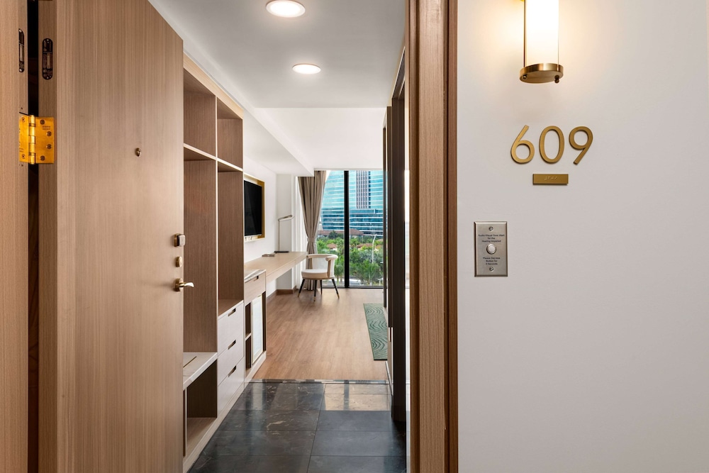 dolce by wyndham hollywood