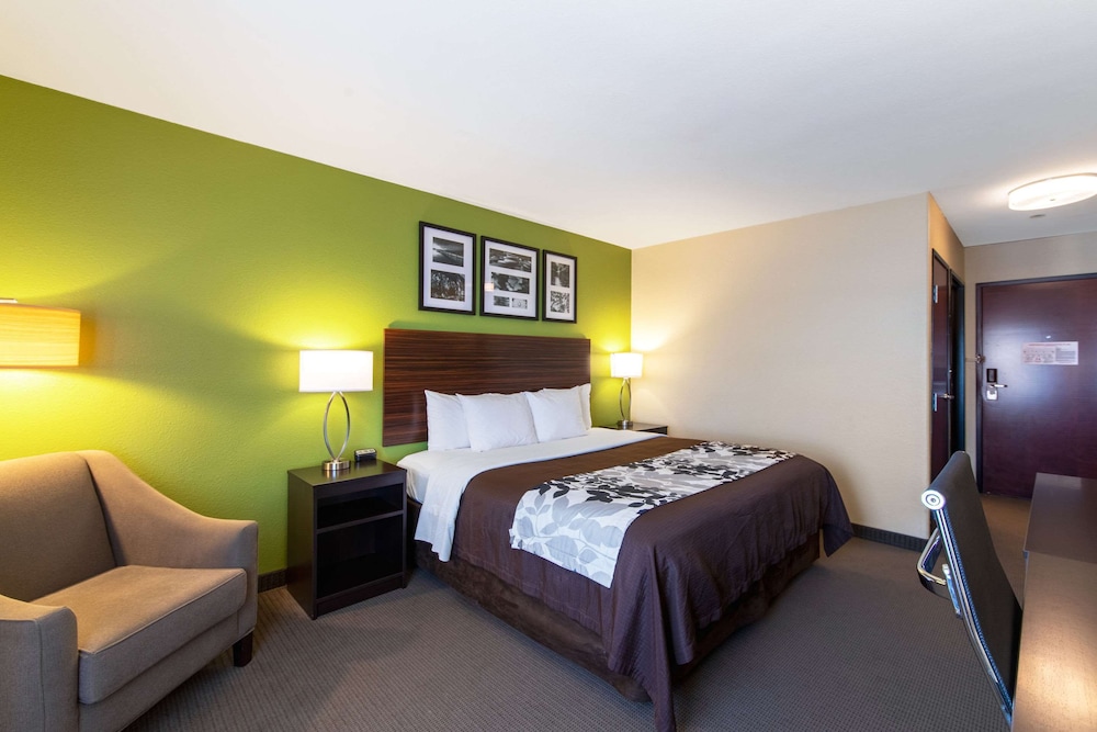 sleep inn and suites near fort cavazos