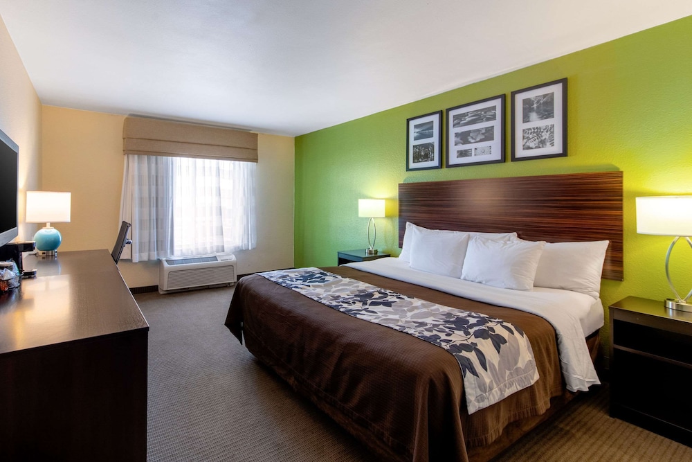 sleep inn and suites near fort cavazos
