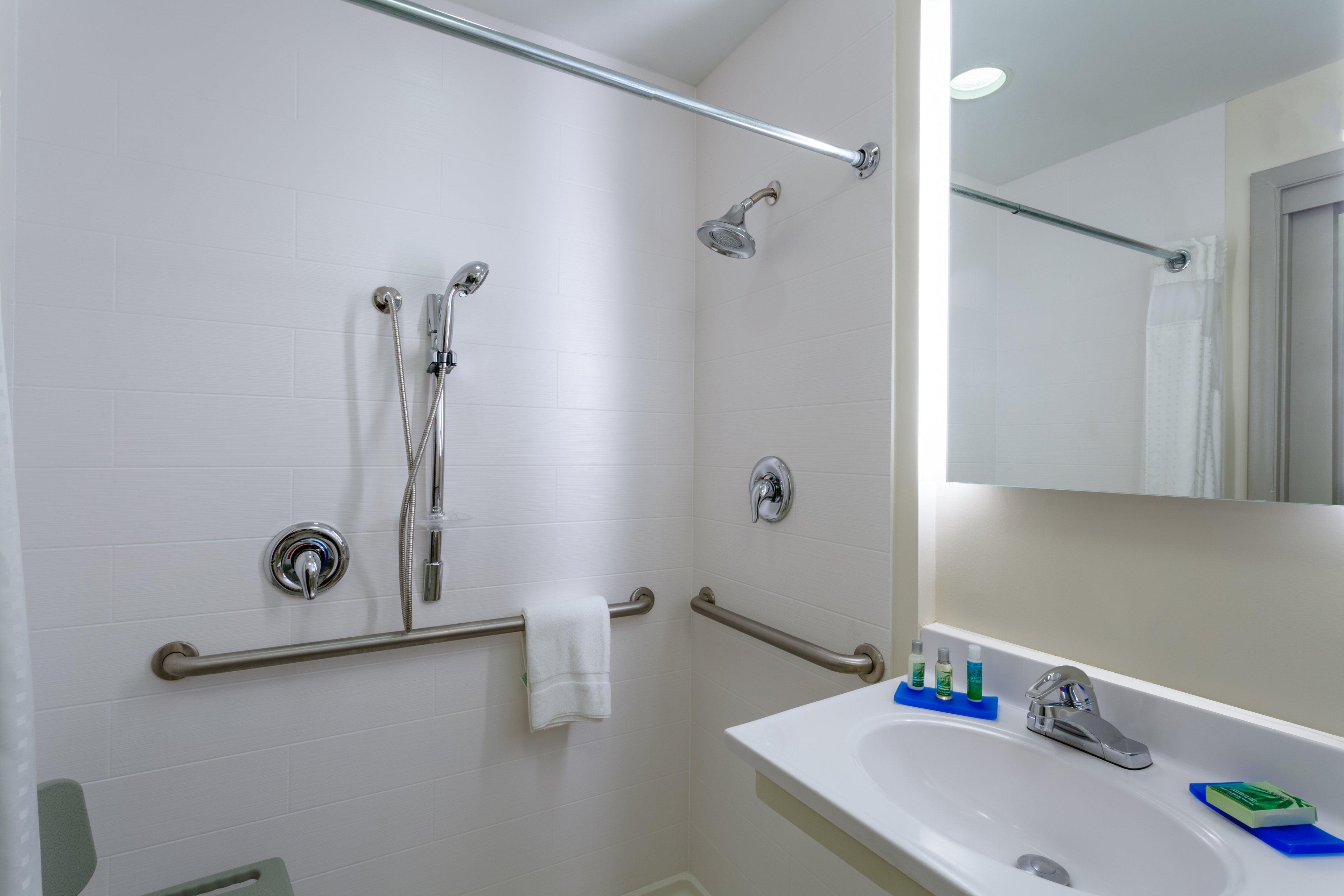 holiday inn express and suites king of prussia