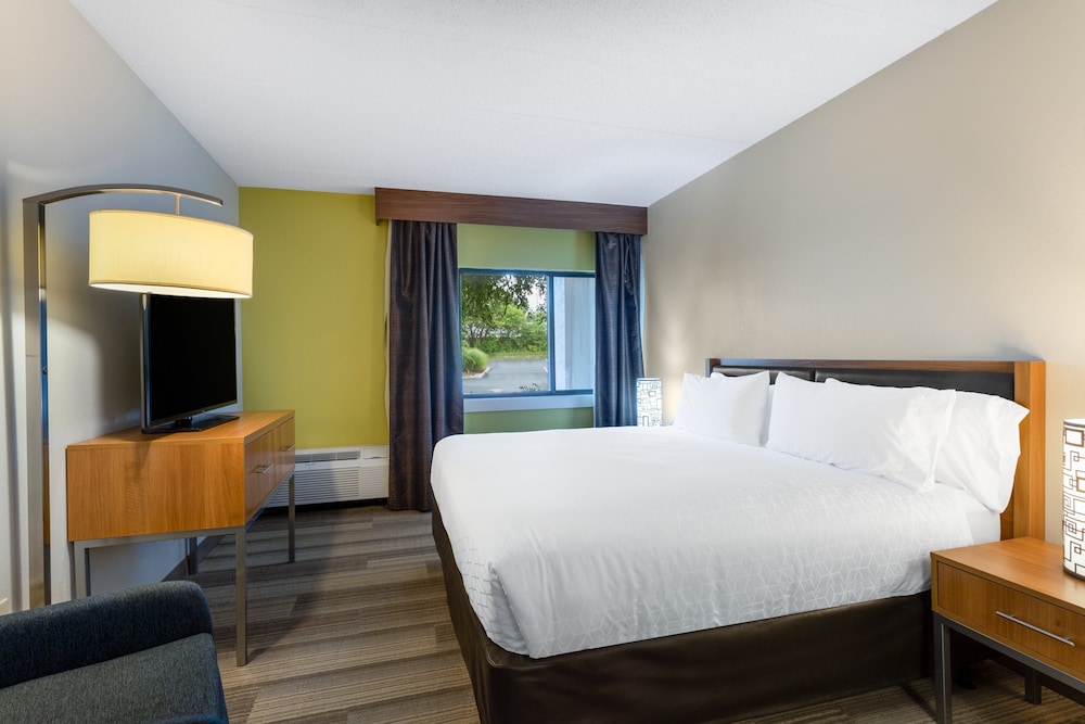 holiday inn express and suites king of prussia