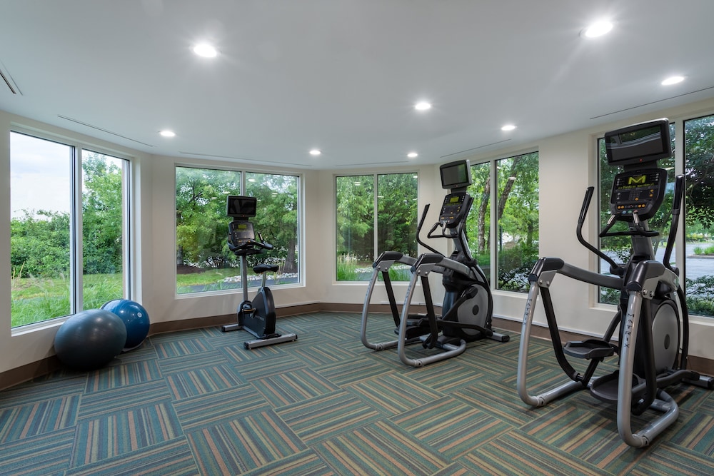 holiday inn express and suites king of prussia