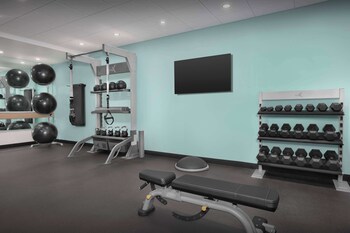 tru by hilton jackson