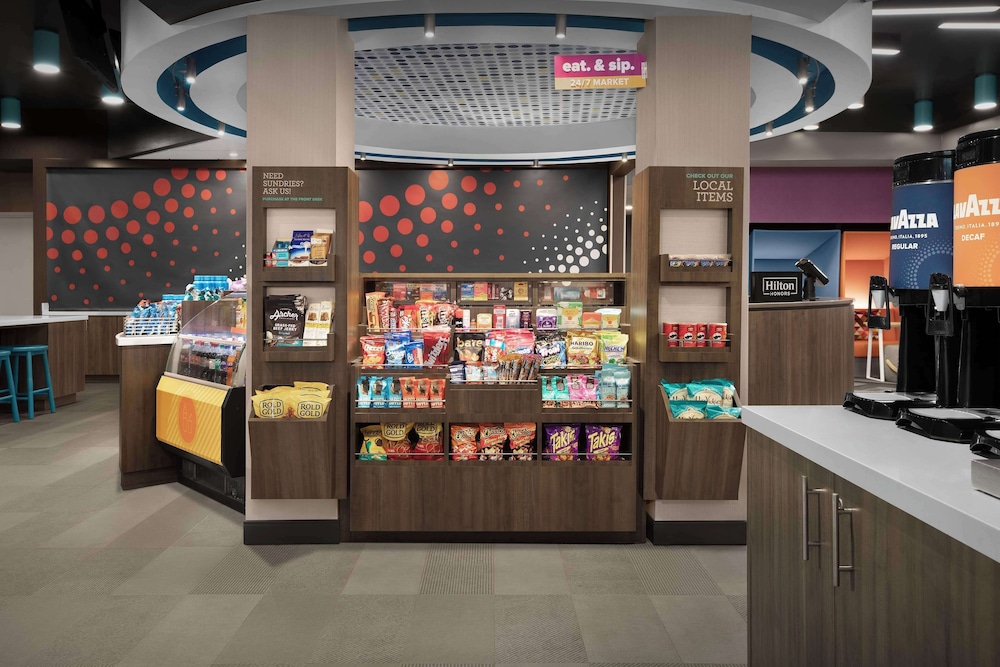 tru by hilton jackson