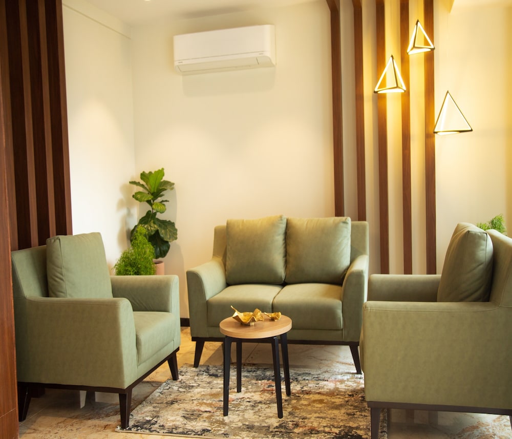 innistique by inventree