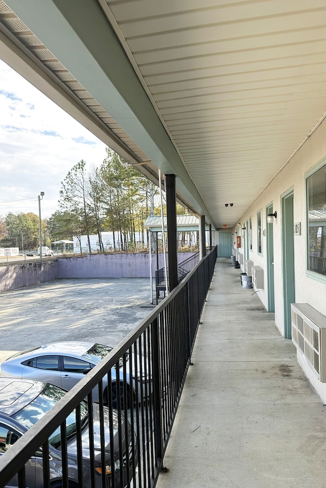 garden inn and suites