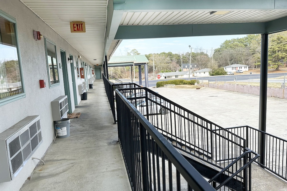 garden inn and suites