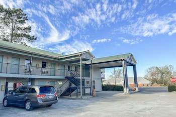 garden inn and suites