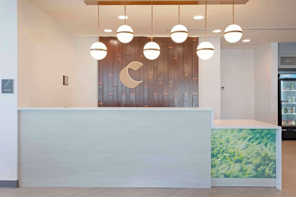 comfort inn and suites