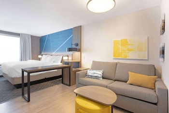 comfort inn and suites