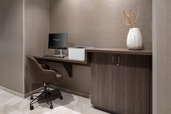 springhill suites by marriott kalamazoo portage