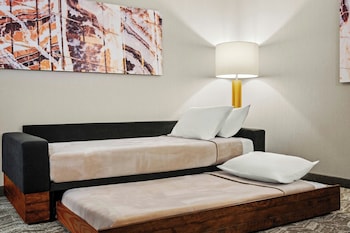 springhill suites by marriott menomonee falls