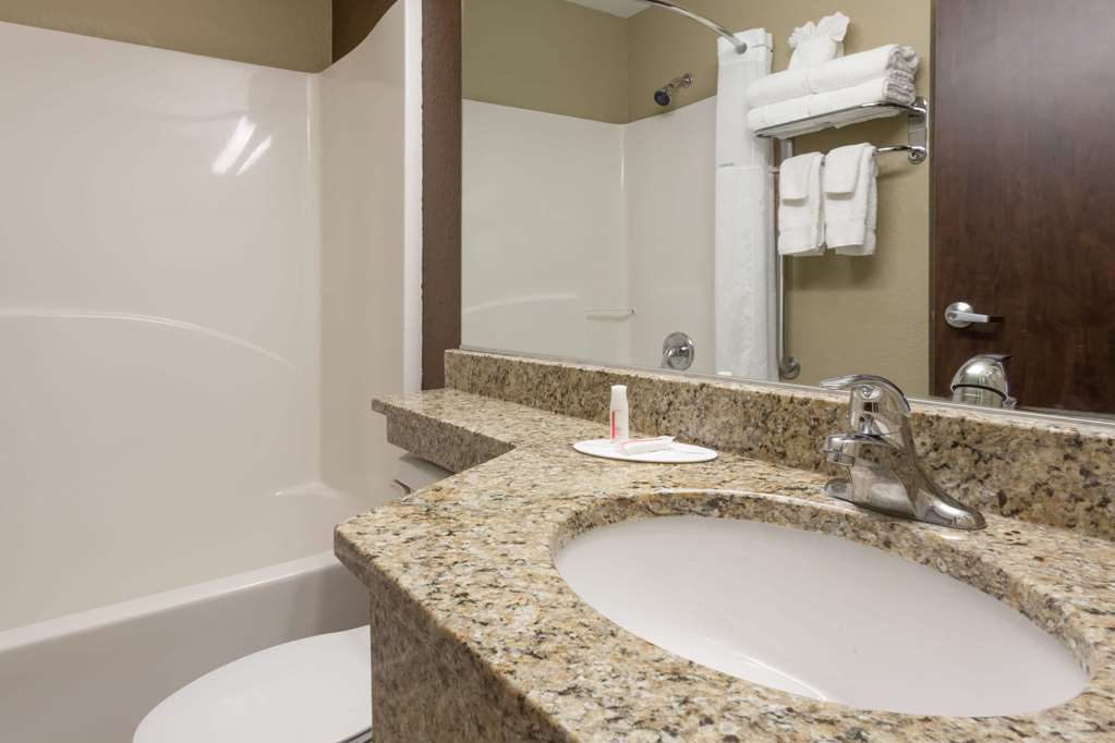 microtel inn and suites by wyndham jacksonville airport