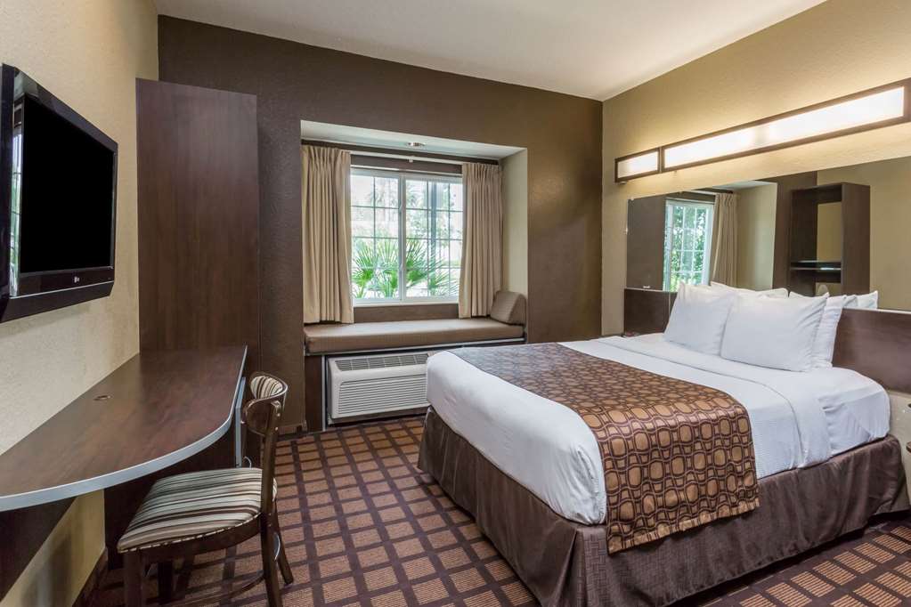 microtel inn and suites by wyndham jacksonville airport