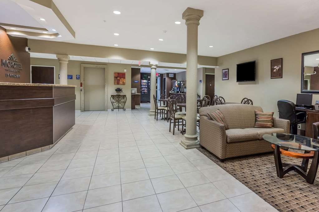 microtel inn and suites by wyndham jacksonville airport