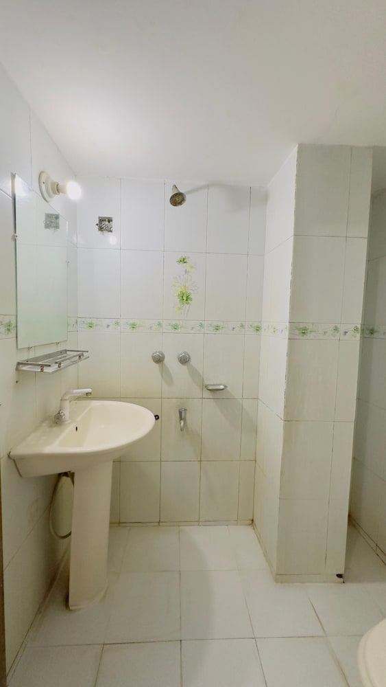 mohammadia restaurant and guest house