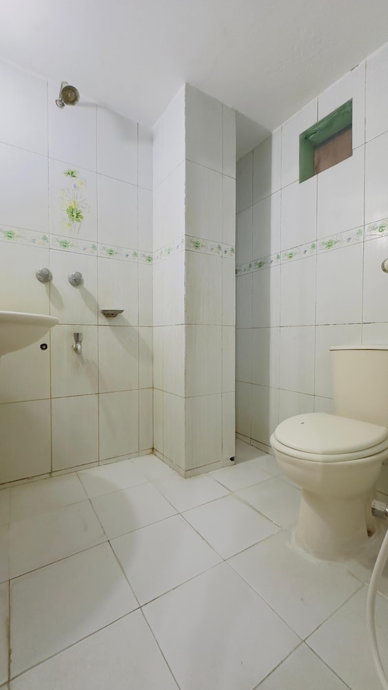 mohammadia restaurant and guest house