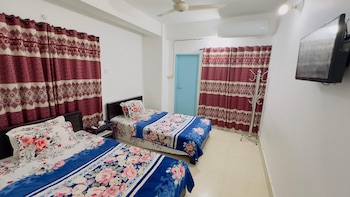 mohammadia restaurant and guest house