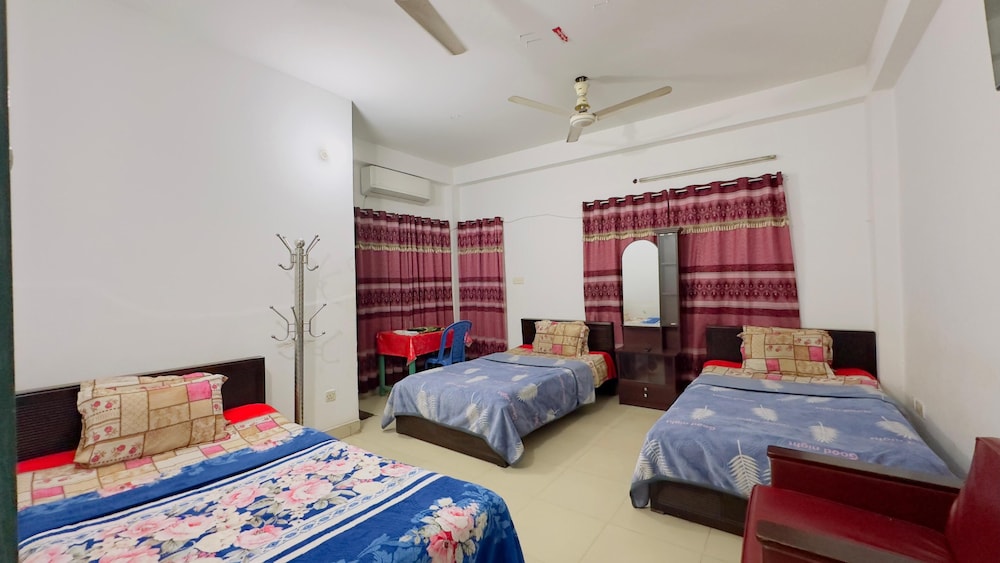 mohammadia restaurant and guest house