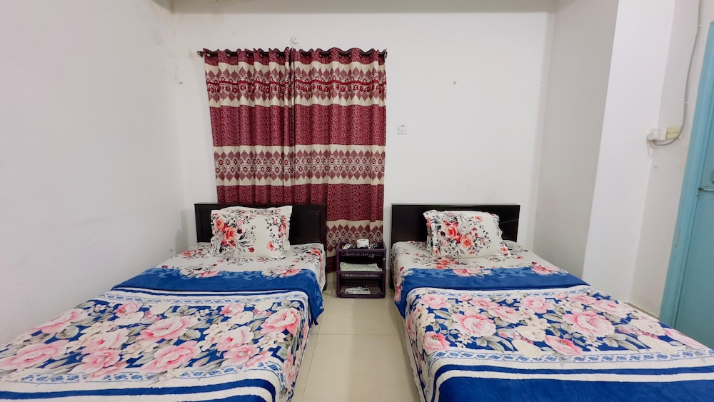 mohammadia restaurant and guest house