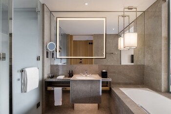 new world langfang hotel