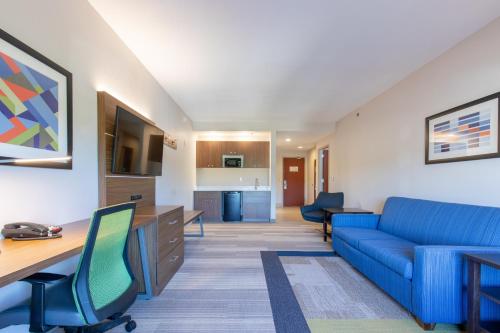 holiday inn express johnson city by ihg