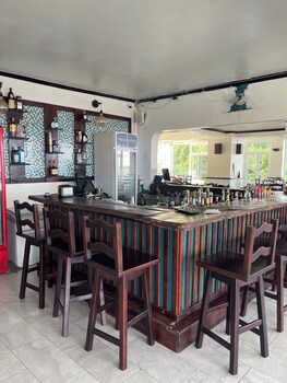 ocean view hotel and restaurant