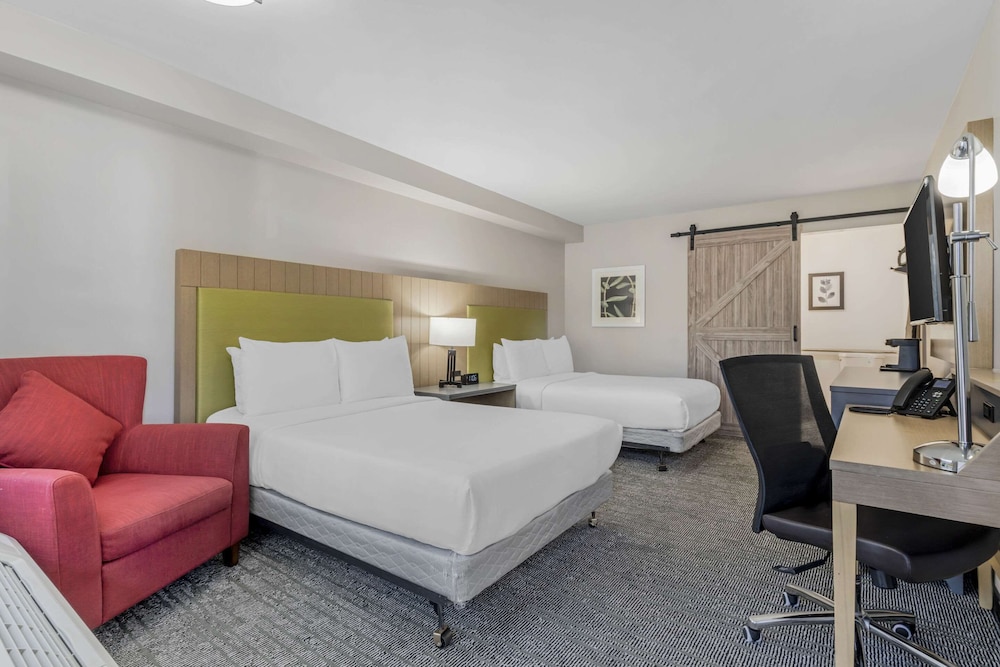 country inn and suites by radisson vallejo napa valley ca