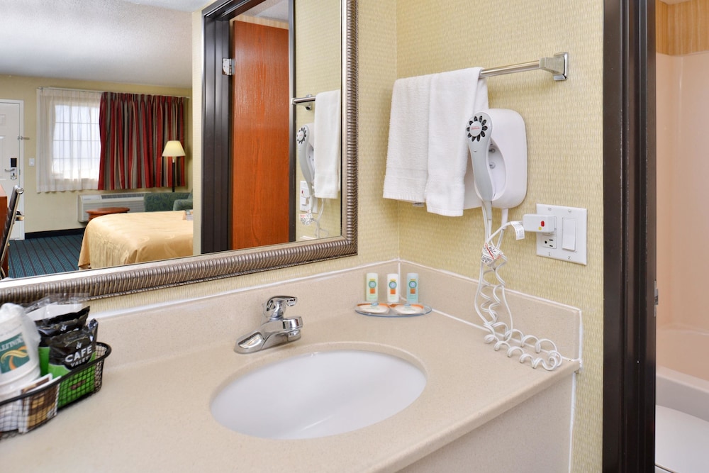 quality inn van horn