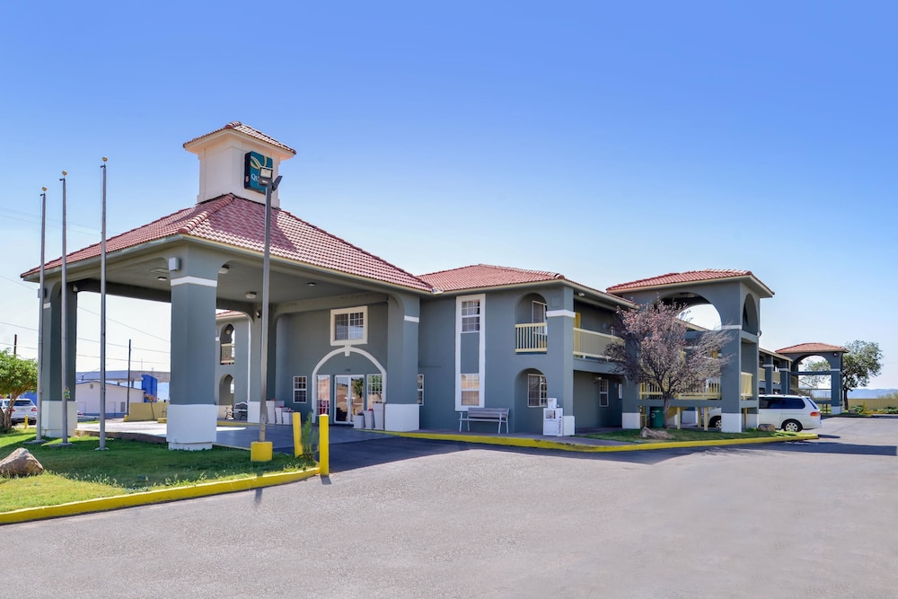 quality inn van horn