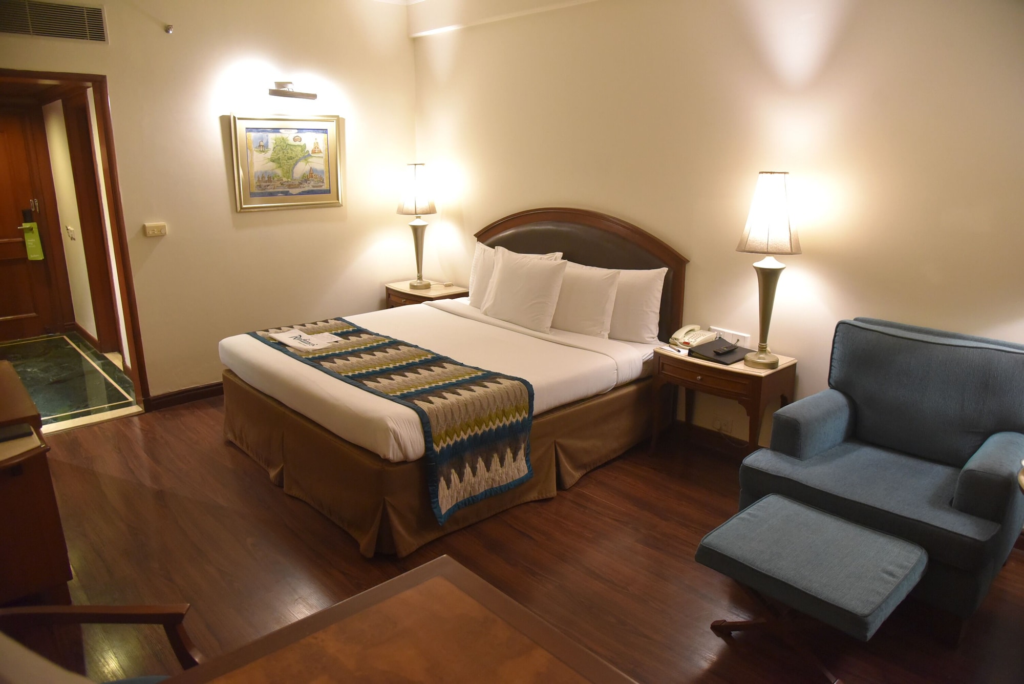 radisson hotel varanasi