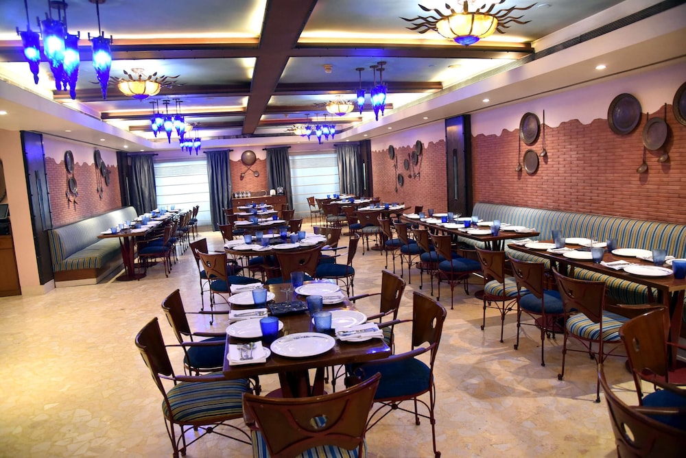 radisson hotel varanasi