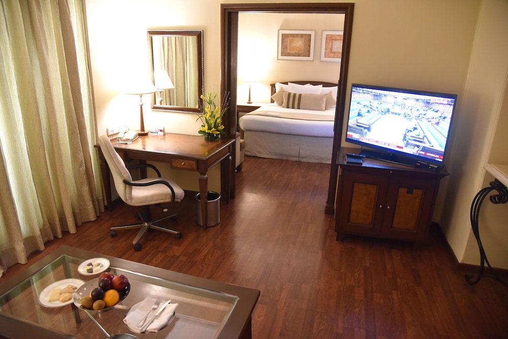 radisson hotel varanasi