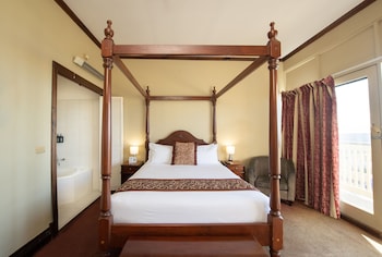 anchorage seafront hotel