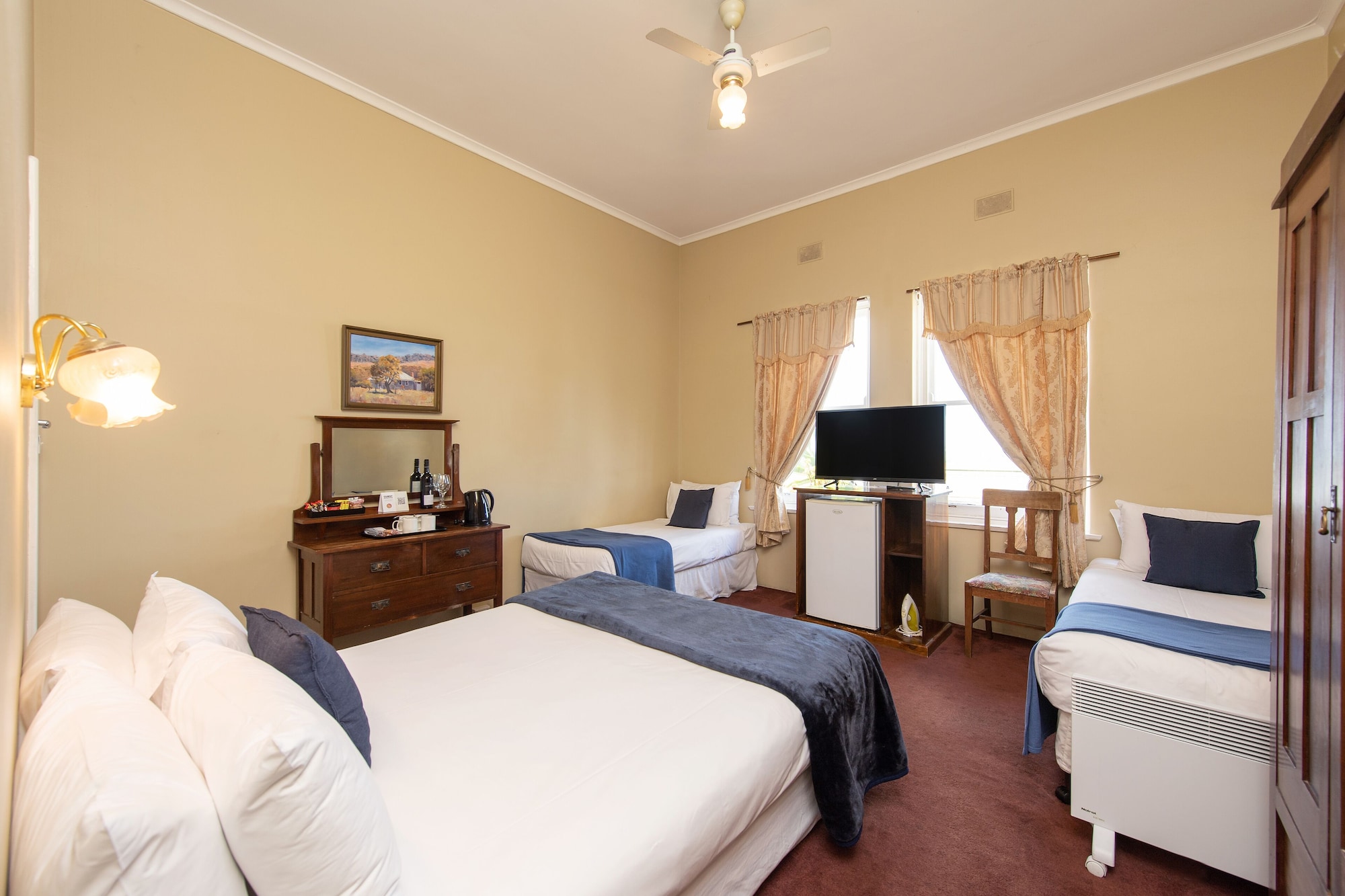 anchorage seafront hotel