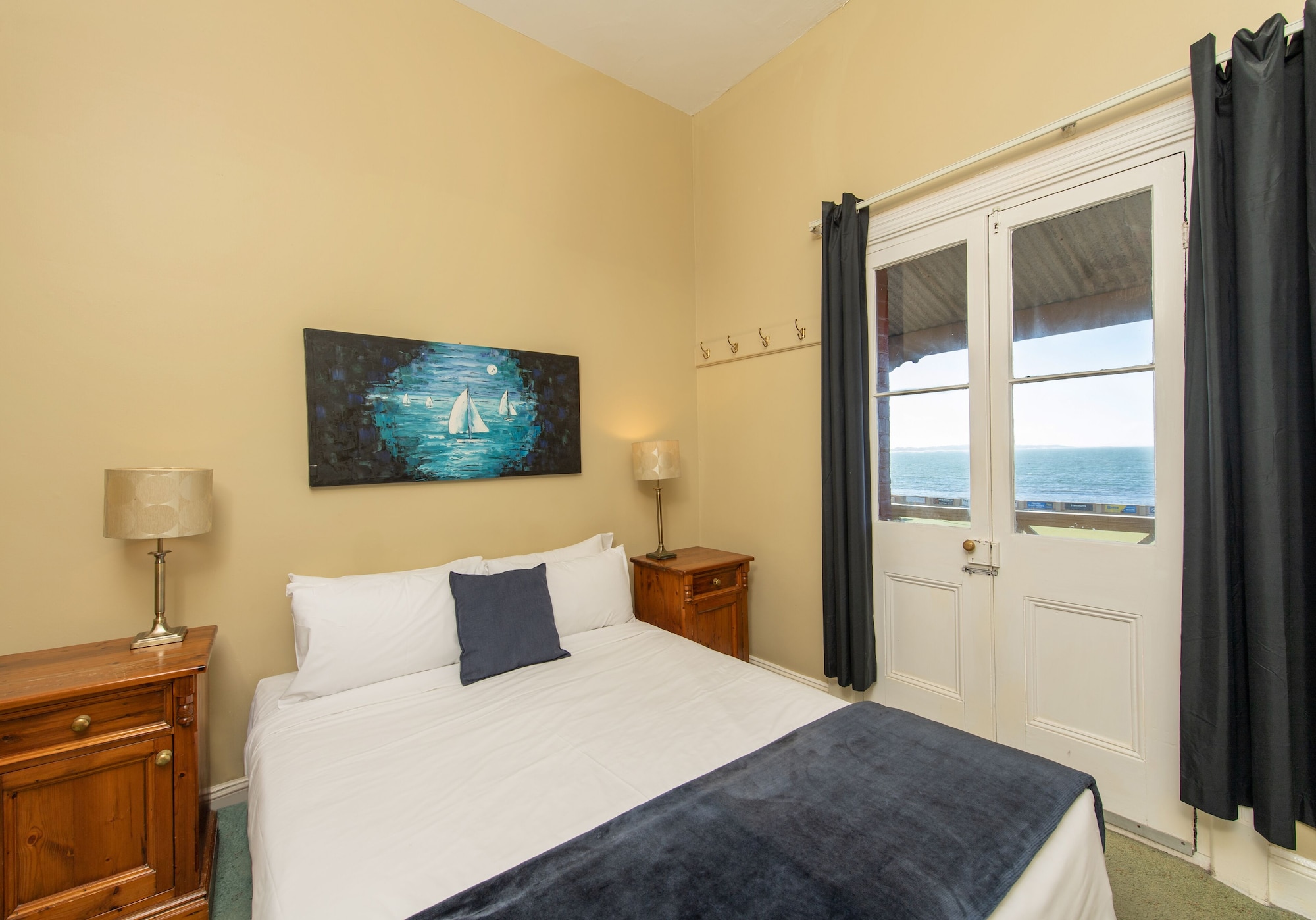 anchorage seafront hotel