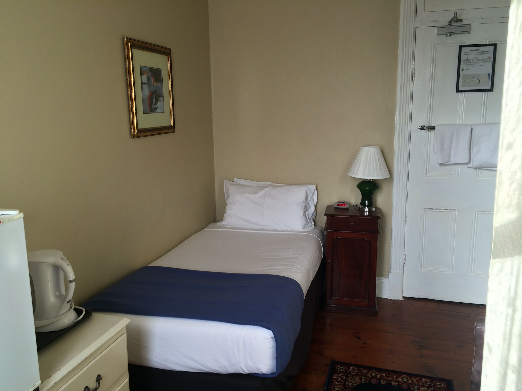 anchorage seafront hotel