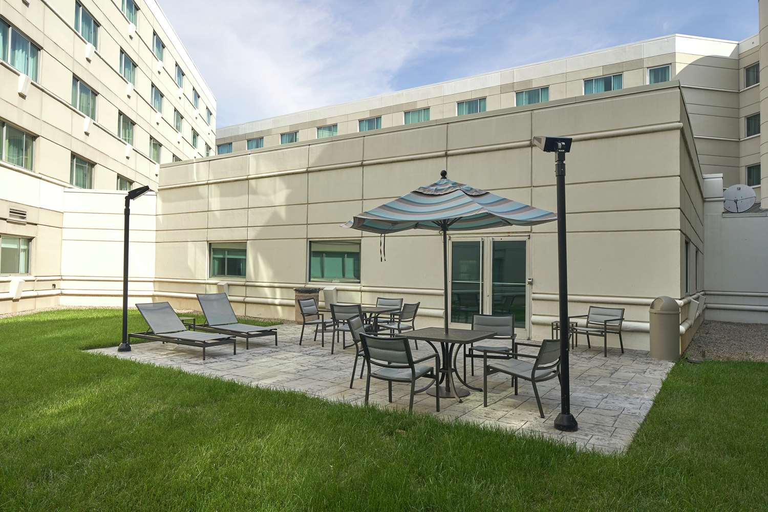 hilton cincinnati airport